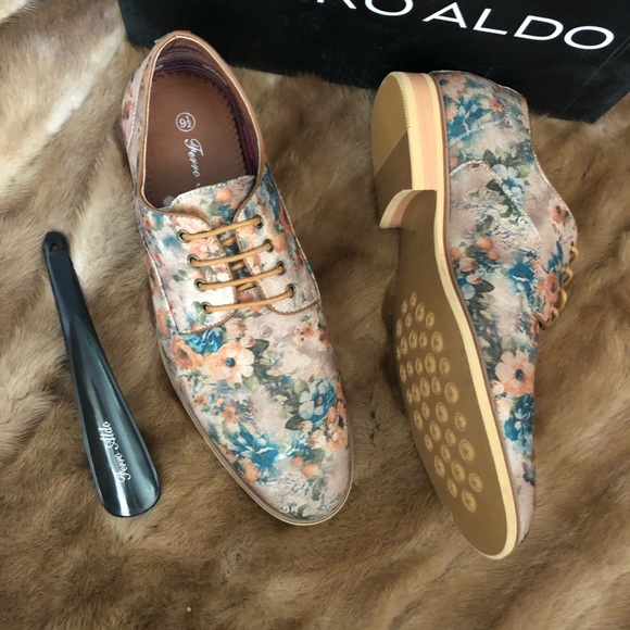 Last 8❣️ Ferro Aldo Floral Lace Up Dress Oxford - Picture 4 of 6